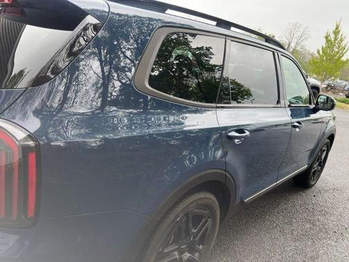 Midnight Black 2023 Kia Telluride SX X-Line