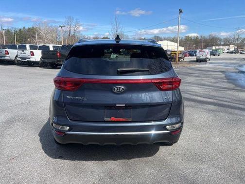 2022 Kia Sportage EX