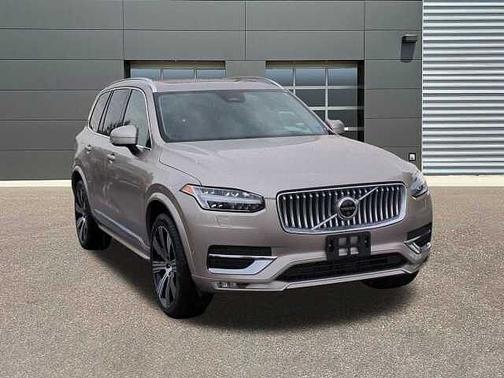 Bright Dusk 2024 Volvo XC90 B6 Ultimate Bright 6-Seater