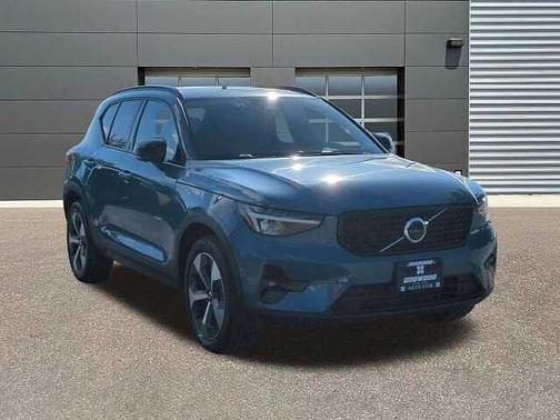 Fjord Blue 2025 Volvo XC40 Plus