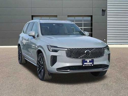 Vapour Grey 2025 Volvo XC90 Plus