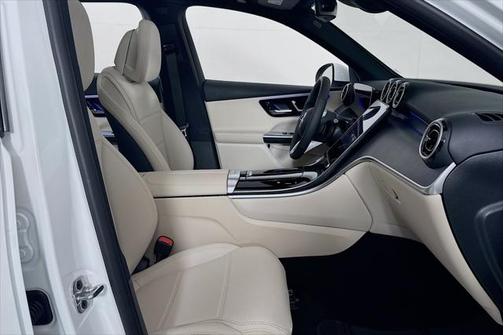 2025 Mercedes-Benz GLC 350e Base