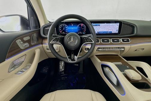 2026 Mercedes-Benz GLE 450e 4MATIC