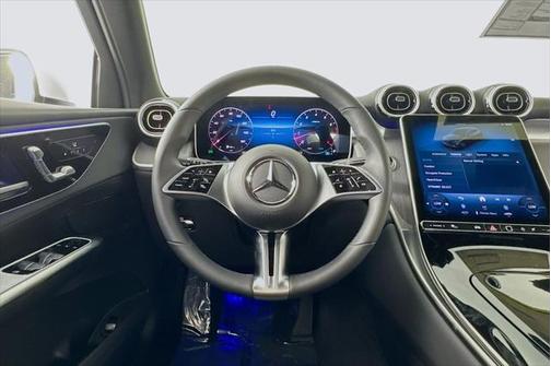 2025 Mercedes-Benz GLC 300 Base