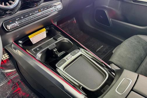 2026 Mercedes-Benz AMG GLB 35 4MATIC