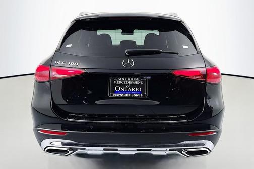 2025 Mercedes-Benz GLC 300 Base