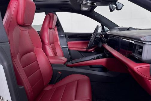 White 2025 Porsche Macan Macan Electric 4
