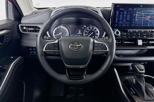 2022 Toyota Highlander Limited