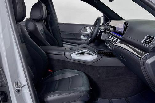 2026 Mercedes-Benz AMG GLS 63 Base