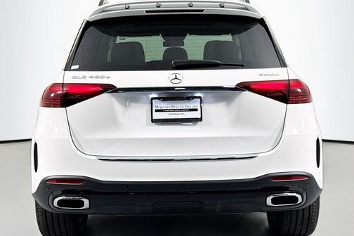 Polar White 2026 Mercedes-Benz GLE 450e 4MATIC