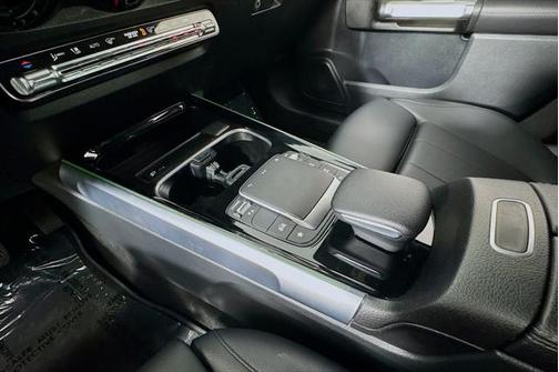2022 Mercedes-Benz GLB 250 Base