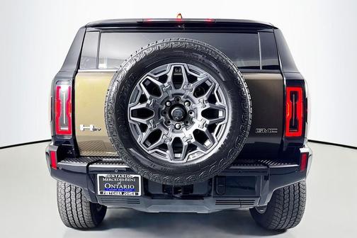 2025 GMC HUMMER EV SUV 3X
