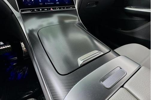 2025 Mercedes-Benz GLC 350e Base