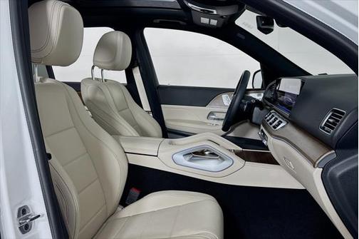 2025 Mercedes-Benz GLE 450e 4MATIC