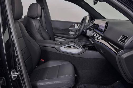2026 Mercedes-Benz GLE 450e 4MATIC