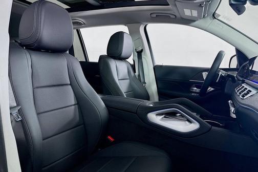 2026 Mercedes-Benz GLS 450 4MATIC