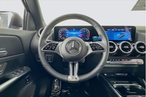 2025 Mercedes-Benz GLA 250 Base