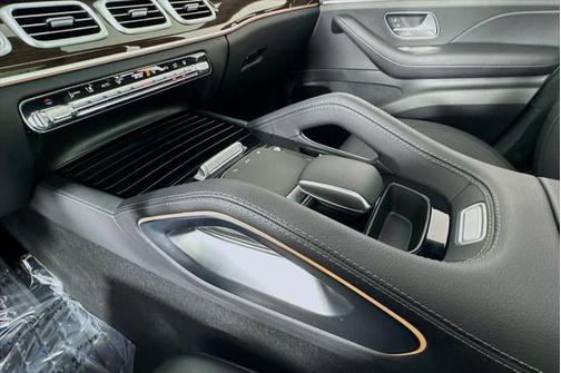 2025 Mercedes-Benz GLE 450e 4MATIC
