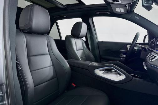 2025 Mercedes-Benz GLE 450e 4MATIC