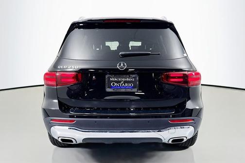 2025 Mercedes-Benz GLB 250 Base