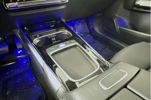 2025 Mercedes-Benz GLB 250 Base