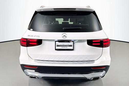 2026 Mercedes-Benz GLB 250 Base