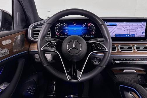 2025 Mercedes-Benz GLE 450e 4MATIC
