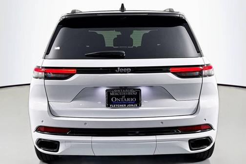 2022 Jeep Grand Cherokee 4xe Summit Reserve