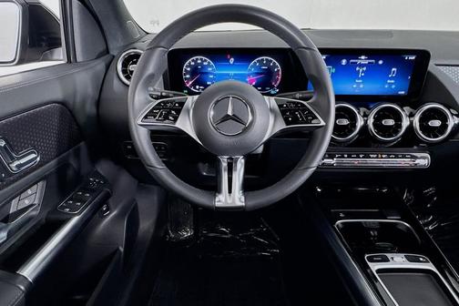Night Black 2026 Mercedes-Benz GLA 250 4MATIC
