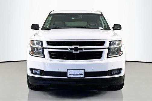 Summit White 2019 Chevrolet Suburban Premier