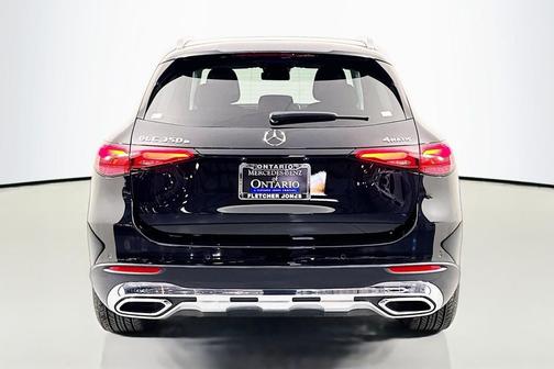 2025 Mercedes-Benz GLC 350e Base