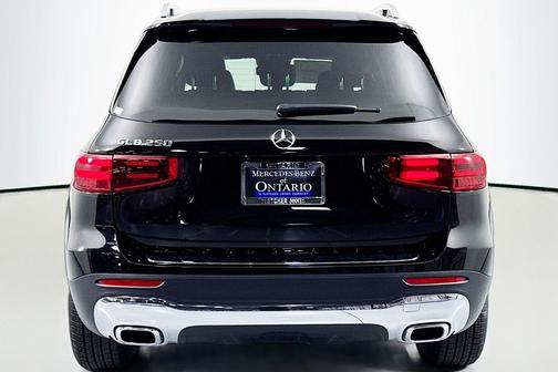 2025 Mercedes-Benz GLB 250 Base