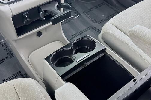 2019 Toyota Sienna LE