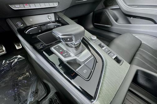 2024 Audi A5 45 S line Premium Plus