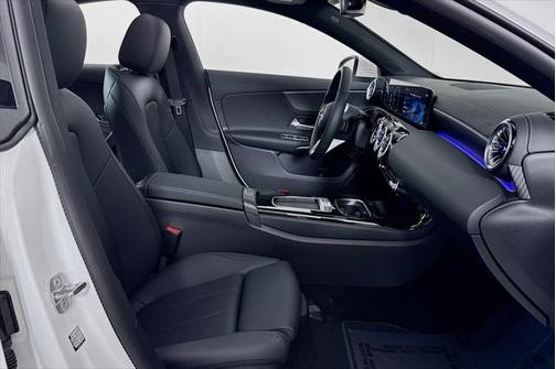 2025 Mercedes-Benz CLA 250 Base