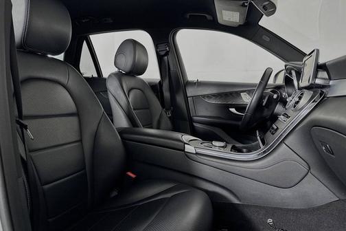 2018 Mercedes-Benz GLC 300 Base