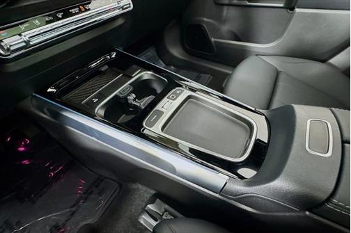 2025 Mercedes-Benz EQB 300 4MATIC