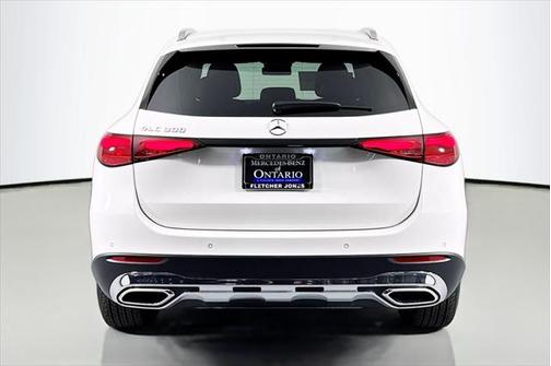 2025 Mercedes-Benz GLC 300 Base