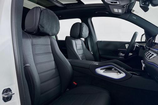 2026 Mercedes-Benz GLS 580 4MATIC