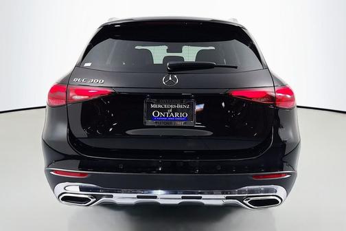 2025 Mercedes-Benz GLC 300 Base