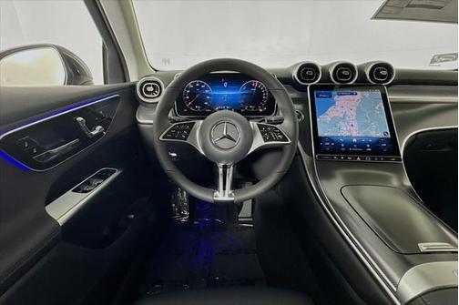 2025 Mercedes-Benz GLC 350e Base