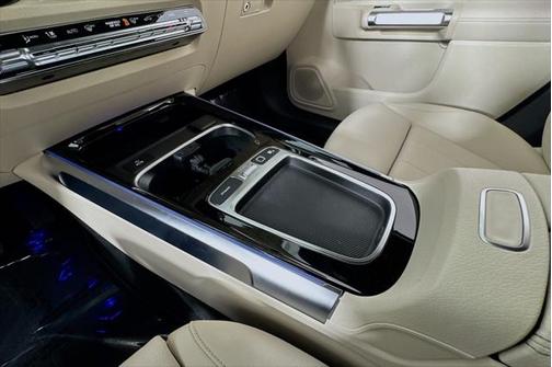 2025 Mercedes-Benz GLB 250 Base