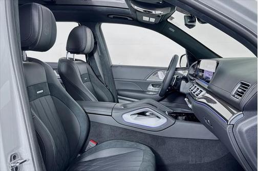 2025 Mercedes-Benz AMG GLS 63 Base