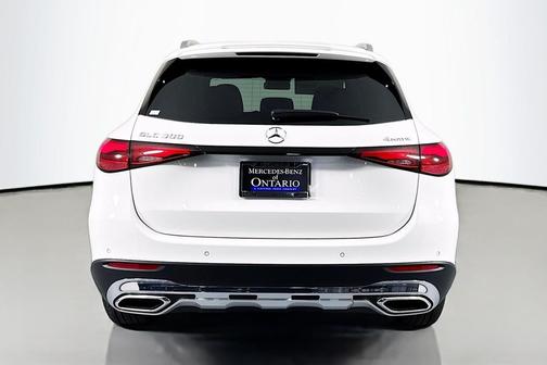 2026 Mercedes-Benz GLC 300 4MATIC