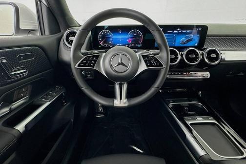 2026 Mercedes-Benz GLB 250 Base