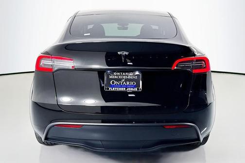 2024 Tesla Model Y Long Range Dual Motor All-Wheel Drive
