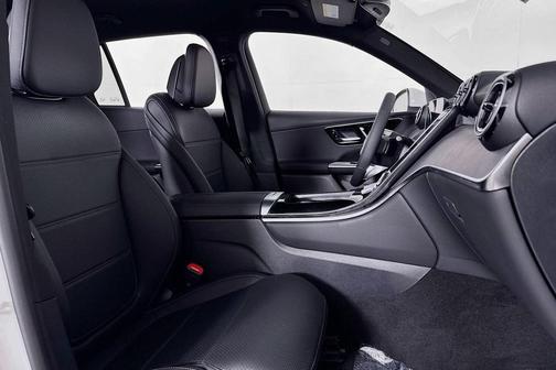 2026 Mercedes-Benz GLC 300 Base