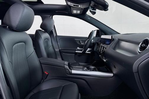 2026 Mercedes-Benz GLA 250 4MATIC