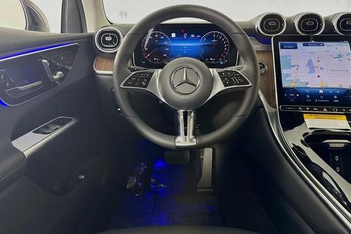 2025 Mercedes-Benz GLC 350e Base