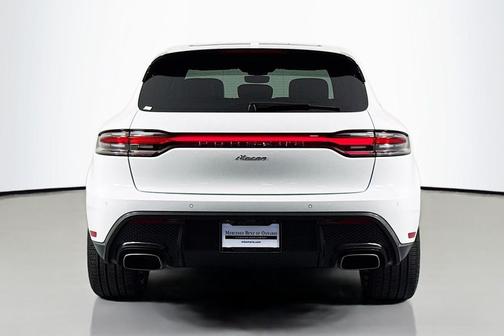 2023 Porsche Macan 